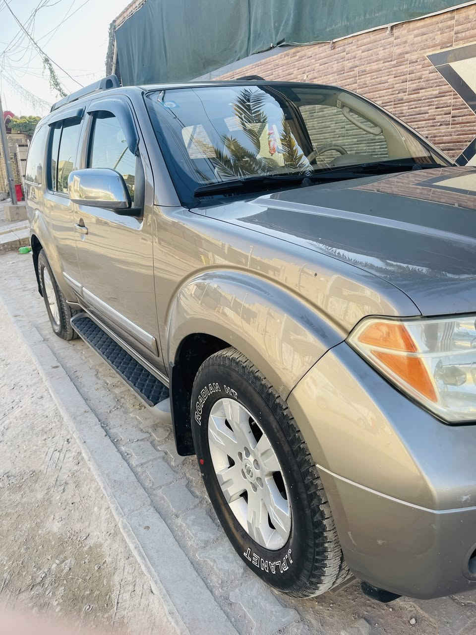 سلام عليكم بافندر 2007 خليجي محرك جديد جاهز من كلشي فول ما عده البصمه *********** مكان السياره ميسان
