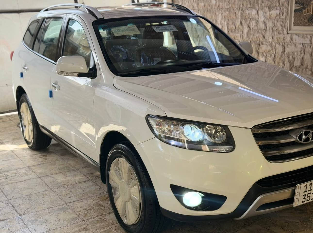 اللهم صل ع محمد وال محمد 
للبيع هونداي سنتافي ٢٠١٢ 
فول ١/١ فئه vip خليجي استلام شركه الگاصد تجي فول الفول 
كشنين كهرباء فور ويل دفع رباعي سته سلندر ٣.٥ سبعه راكب دمامات اصليه حتى بلسبعه راكب دمام شغال ١٢ ارباك 
حار بارد جميع كشنات لايت زنون اصلي يصعد وينزل دكمه كشن ذاكره ميموري  كامره حساس شاشه اصليه تبريد  لمس بيانو جلد اصلي وليس عمل لان جميع كشنات حار بارد 
ملاحضه سياره كفاله عامه لا صبغ ولا حادث ولا بارد ولا تبديل ع بلادي فضل الله حتى شخوط ما بيها محرك بلاد ما مفتوح بدون رواجز ولا صوت لا شي مكفول ***********
مكاني بغداد شراي وجناي يتصل ويدلل سياره ماشيه ٤٩ الف كيلو مكاني بغداد ورقم بغداد 

‭+٩٦٤ ٧٧٣ ٠٠٣ ٥٣١٠‬ بغداد, العراق
