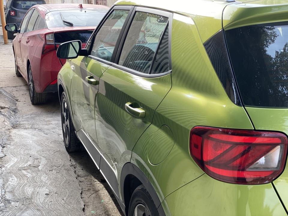 السلام عليكم 
للبيع فينو
 رقم اربيل 
موديل ٢٠٢٣ 
ماشيه ١٩ 
حادث بسيط 
السعر المطلوب (١٤٧) وبيها مجال 
للاستفسار *********** 
وشكرا
