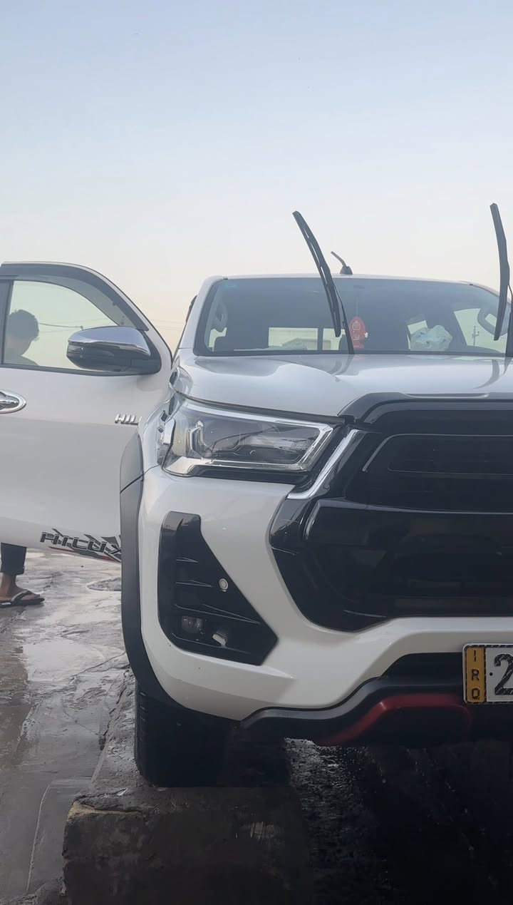 هايلوكس تي ار 2024بعدها كارتون سياره نضيفه كلش السعر 385 للتواصل عله هاذ الرقم ***********
