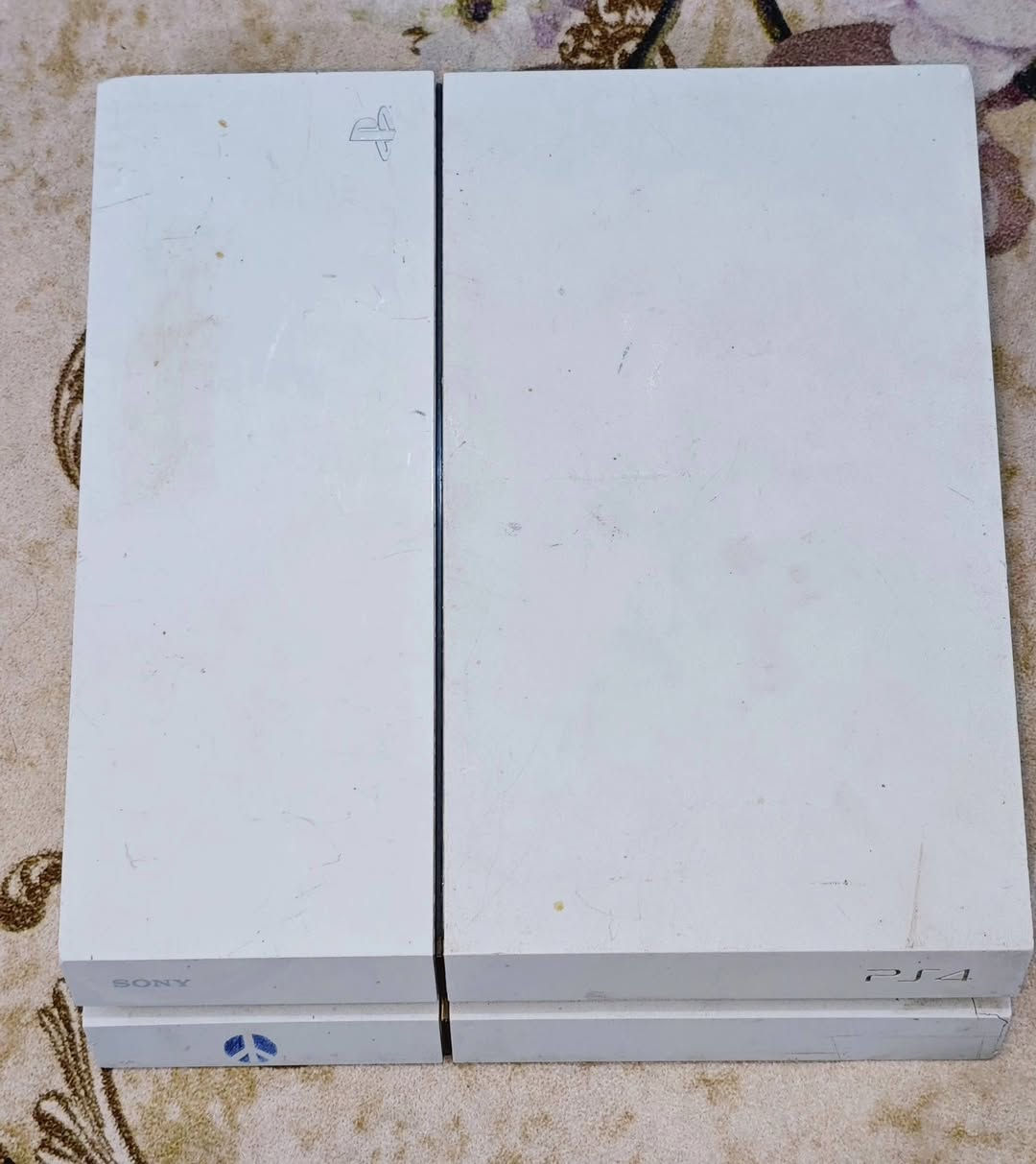 بلي 4 فات نظام 9 افضل نضام واكثر نضام مستقر لا فلاش والقرص بي تقريبا 5 العاب قوية كول اوف ديوتي سبايدر مان تومب رايدر بيس مساحة 512  2 يدات كيبلات كاملة كارتون الجهاز مفتوح فقط للتنضيف  الجهاز نضيف كلش بي فقط كسر زغير بل طرف ما بين ولا يأثر علا الجهاز السعر 230 الموقع ميسان حي الغدير شارع المستشفى البناني قرب كشك بركر


**إذا كنت صاحب هذا الإعلان وتريد حذفه لأي سبب، رجاءا أرسل رسالة إلى الدعم الفني**