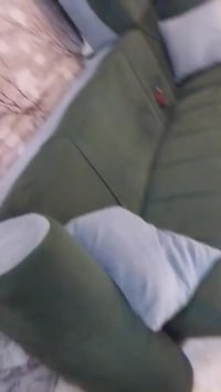 ١٥ مقعد • حرف يو • نظيف