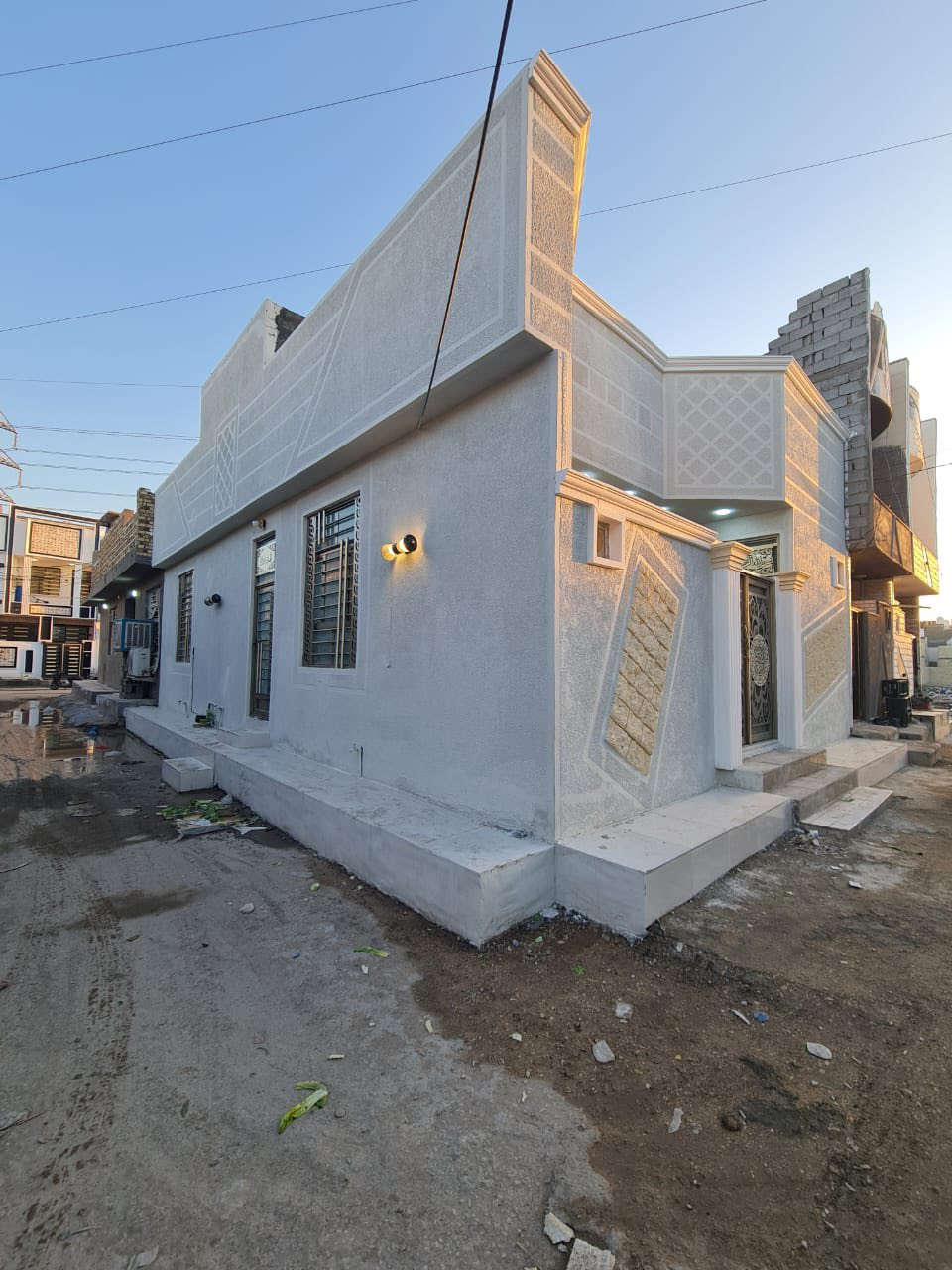 اغتنم الفرصة للبيع نقد او اقساط اقساط اقساط

يوجد لدينا بيت للبيع المساحه 100 
بيت ١٠٠م طابق واحد.ركن عل ٣ شوارع مدخلين من الشارع العام ومدخلين من الداخل يصلح سكن او حسينيه للزوار لقربة من الإمام الحسين ع بالجاير قرب أسواق برتقاله يبعد عن السايدين مال جاير ١٢٠م موقع مميز ...سارع بالفرصه ....

مقدمه ٦٠ وكل شهر مليون سعر الكلي ١٤٠ مليون 

وقابل بالتفاوض.....

.............

ويوجد ايضا 50 متر طابق ونص بالأقساط 
للبيع نقد او اقساط 
***********
