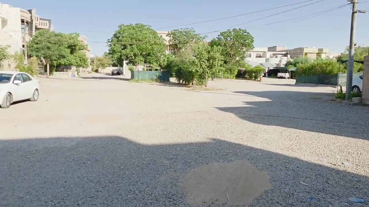 📢زەوی بۆفرۆشتن
ڕوبەر:250مەتر
📌ناونیشان :کەلار/شەهیدان نزیک بەڕێوەبەرایەتی گشتی گەشتوگوزار
🔹ڕوی خۆربەیانی بەردەم چۆڵ
🔹نزیک قوتابخانە، مزگەوت،باخچەی ساوایان،جادەی سەرەکی
🔻بۆزانینی نرخ زانیاری زیاتر پەیوەندی بکەن بەعقارات شێروانە
☎️📞 ***********زانیار
