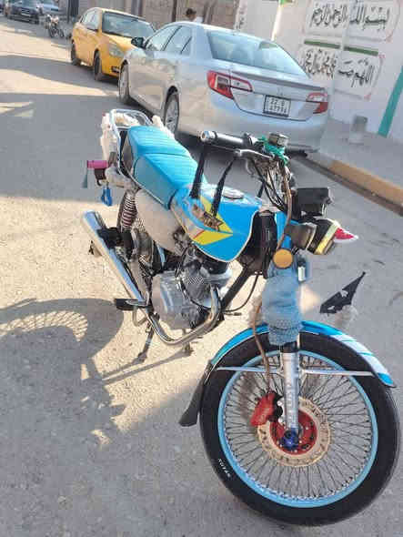 للبيع دراجة 2024 دراجة لوك كل عيب مابيها برغي نقص مابيها مجنبزة  دشبول كهربائيات كله شغال  شراي يتفضل خاص بخدمته او اتصال***********
