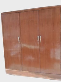 كونتر ٣ أبواب • نضيف • مدينة صدر