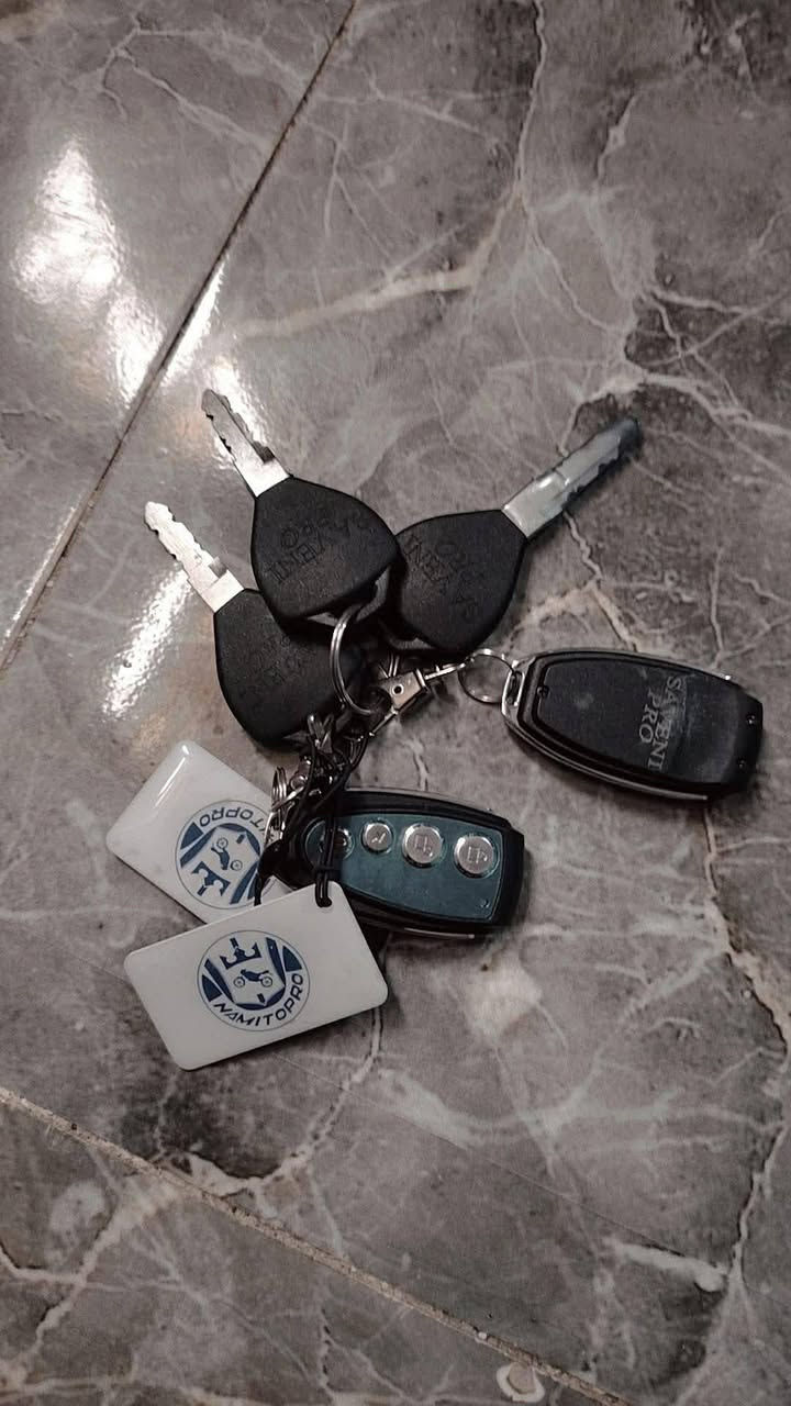 دراجه سافان برو موديل 25 محرك 200 زيرو دهن شركه 
  تشغيل عن بعد وعل كرت  سعر 850 وبيها مجال للتصال ***********
