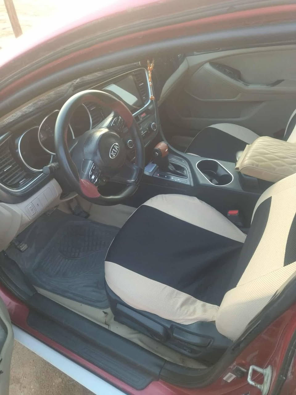 اوبتما 2015. GDI
 مكينه  خير م̷ـــِْن •اللّـہ̣̥ مفتوحه معلي كازكت 
كير 6 نمر 
 بيه 3 قطع
 تحكم استيرن شاشه جبيره
تخم تاير حداديه نضيفه  
السياره كلش نضيفه
السعر 113 

بيع او مراوس 

مكان السياره السماوه
رقم التلفون *********** بيه واتساب
