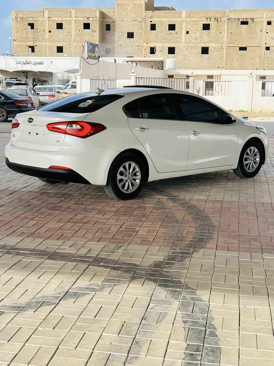 بسم الله ماشاءالله عرض جديد ومميز ⭐️✅
للمزيد من العروض تابعو صفحتنا المنارة لتجارة السيارات  

✅ سيارة كسبة 💯

جمرك رسالة مفتوحة خاشة توا ✅

كيا سيراتو 2015 🔐📌

كربون موجود الاصلي بلكشف✅️

الـنوع : KIA ✅️

الفــئة : سيراتو ✅️

اللـون مميز : ابيض🤍

سعـة المحـرك : 16🤍

المزايا فل رقم 1🔐⭐️

فليتشه في المرايه ✅

بصمه ✅

لد امامي ✅

لدخلفي✅

مسجل الاصلي CD AUX USB Bluetooth ✅

كاميرا خلفية ✅

اضاءة داخلية ♥️

فتحة✅

قيادة صفار ✅

استيراد كوريا 🇰🇷 

سـنة الصـنع :2015✅

الحـالة : مُمتَــٰـازَة ✅

خاليه من سوس والقشرة والقص والبياد  ✅

العيـوب : لا يوجـدْ بإذنِ الله 💯

المسـافة المقطـوعة : 106 الف KMبورق السرفز 🔐

نـاقل الحـركة : أوتوماتــگ - Auto

نـوع الوقـود : بنزيــن - Gasoline⛽️

طـريقـة الدفـع : گـــاش - Cash 💰

المكان :بنغازي 🚖

للإستفســار 

رقـم الهـاتف:0914142991☎️


**إذا كنت صاحب هذا الإعلان وتريد حذفه لأي سبب، رجاءا أرسل رسالة إلى الدعم الفني**