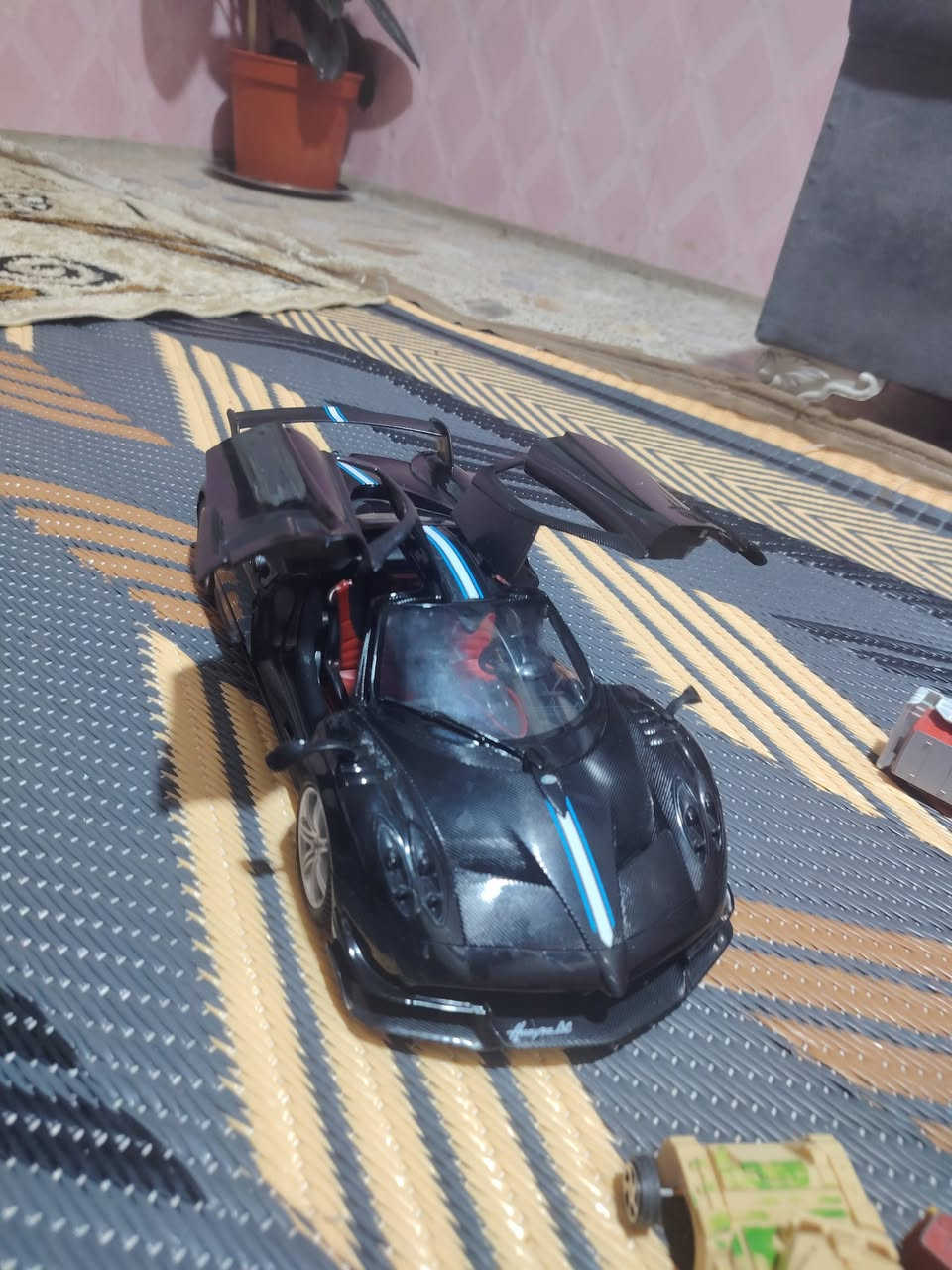 للبيع قيم بلي يرضئ الله بدون كارتون وريمونت حجم 1/14


**إذا كنت صاحب هذا الإعلان وتريد حذفه لأي سبب، رجاءا أرسل رسالة إلى الدعم الفني**