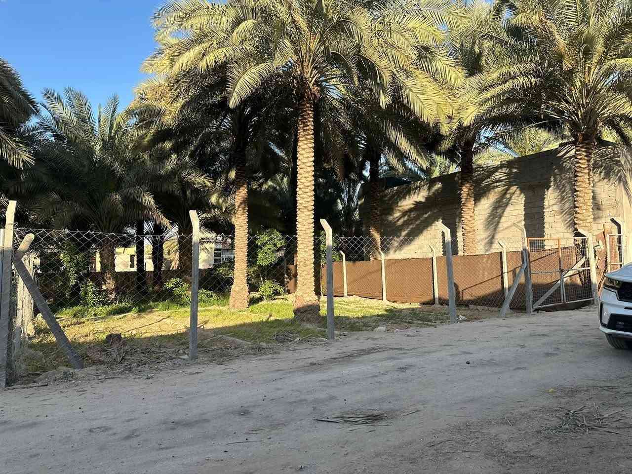 قطعه  للبيع مساحتها 400 متر 
في كربلاء شارع بغداد مقابل عامود 50 قرب الشارع العام جهة الدخول الخدمي خلف الخباطه  
شارع 10متر والفرعي 8متر تبعد عن التبليط الفرعي 20متر
توفر ماء كهرباء مجاري  
طابو زراعي سند 25 من صاحب الارض 
السعر 225 مليون 
عقارات كربلاء في حي العباس ع ***********
@أبرز المعجبين
