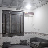 بيت للايجار • الجزيرة الفيروزية • ٢٠٠م