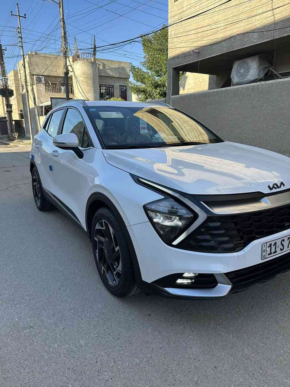 كيا سبورتج خليجي وكالة شركة  
ام ضمان خمس سنوات 5موديل 2023
سيارة ماشي 53الف السياره مكفوله مواصفات السيارة
سويج بيه 2
مري شفط
اشاير بالمري
رادار جانبي هن بريك بصمة ￼
حساس خلفي
‏تبريد قطعتين  ￼
4 انظمة قيادة
ايكو
سبورت
منحدرات
عادي
نحكم ستيرن جهتين
مثبت سرعة
مكينة 2000 دوش  هزه ورقم جديد وبسمي 
السيارة جديدة ومناقصه اي شي ..الدهن تبديل يم الشركة
 ومكان السيارة بغداد اتصل عل واتساب وتدلل 
للاتصال ***********
