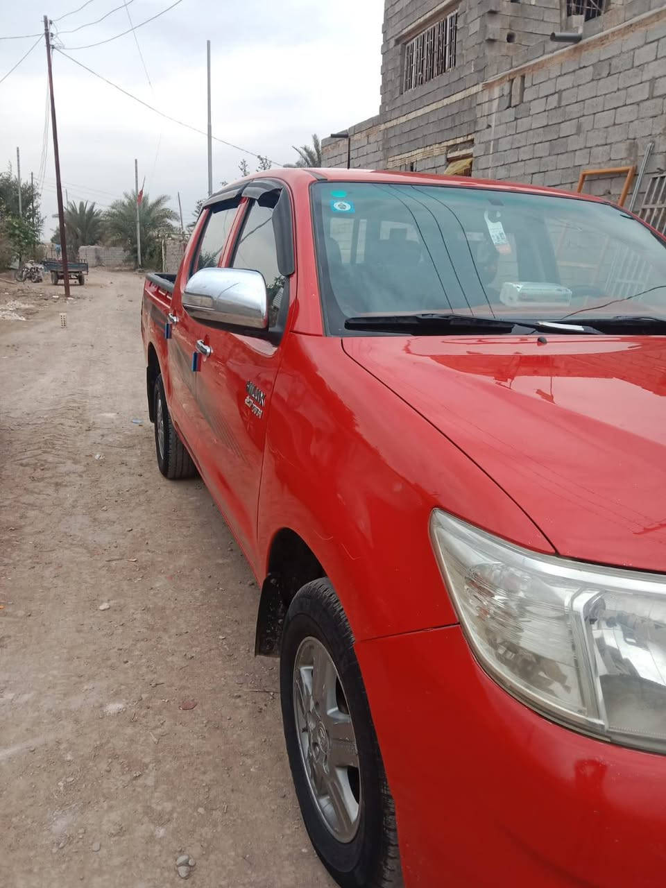 السلام عليكم بيكم البيع موديل ٢٠١٢نضيفه مال جناي كير اتوماتيك محرك مامفتوح بي برغي شرط كفاله عامه  ماشيه 220الف حقيقي تخم تاير جديد شاشه كبيره تبريد ثلج بيع او مراوس بفورويل تريد تحويل تريد وكاله السعر 195وبيه مجال ***********///***********//اتصال

.......
