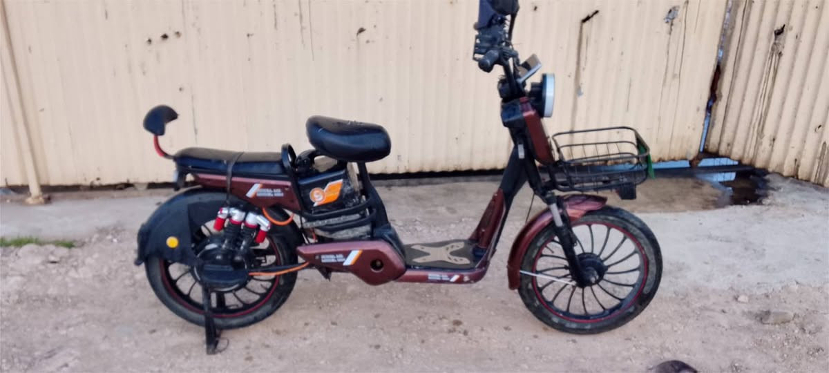 ماطور شحن للبيع السعر 180الف وبي مجال  الاتصال على الرقم *********** للاستفسار
