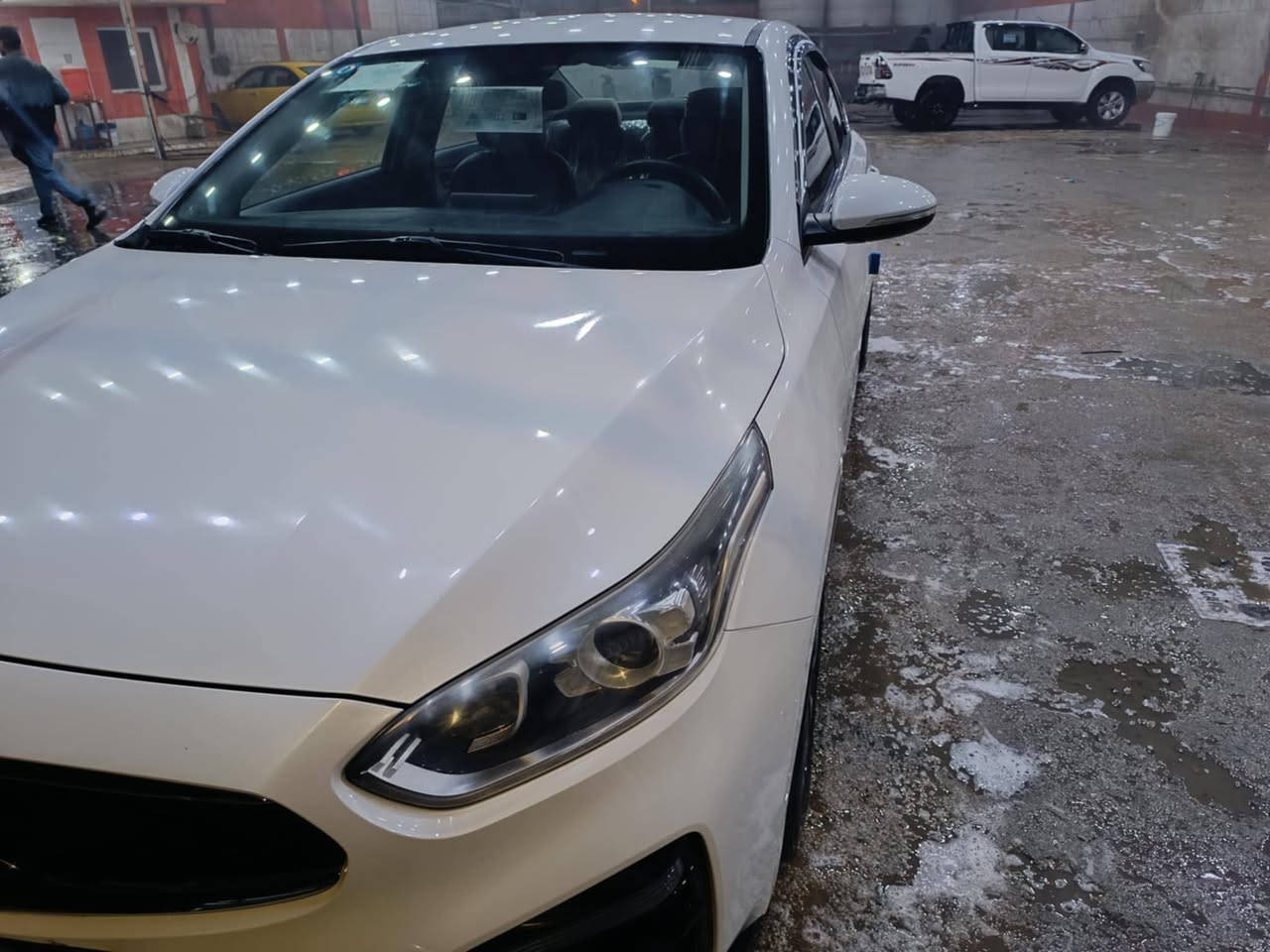 كيا سيراتو خليجي 2019
مكفوله  السياره جديده
الموصفات فول عدا الفتحه
بصمه تشغيل + بصمات ابواب
تشغيل عن بعد + جنطه ذكيه 
محرك 1600 اقتصادي بدون ادوانز
فول تحكم استيرن    
حساس امامي دكمه    + حساس خلفي
كشنات مغلفه     
  جلد
مري شفط      + اشاير مري + نظام ترحيب
شاشه حجم كبير 
       ماشيه 85 الف حقيقي 
رقم مثنى تحويل مباشر هزه جديده سنويه له غاية 2030
بصمات عدد 2.        تبريد قطعتين
3 انظمة عاي وسبورت واقتصادي
 ويل كب.   سبير جديد ما مستعمل
لد امامي.     + لد خلفي العالي زنون  فقط بارد في طرف الجنطه
المكان السماوه 
السعر 160 وبيه مجال للشراي
موبايل ***********
