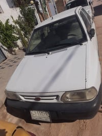 ٢٠١١ • بيضاء • رقم بابل