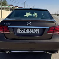 للبيع مارسيدس E300  وارد الماني رقم اربيل باسمي السيارة اللون قهوائي و...