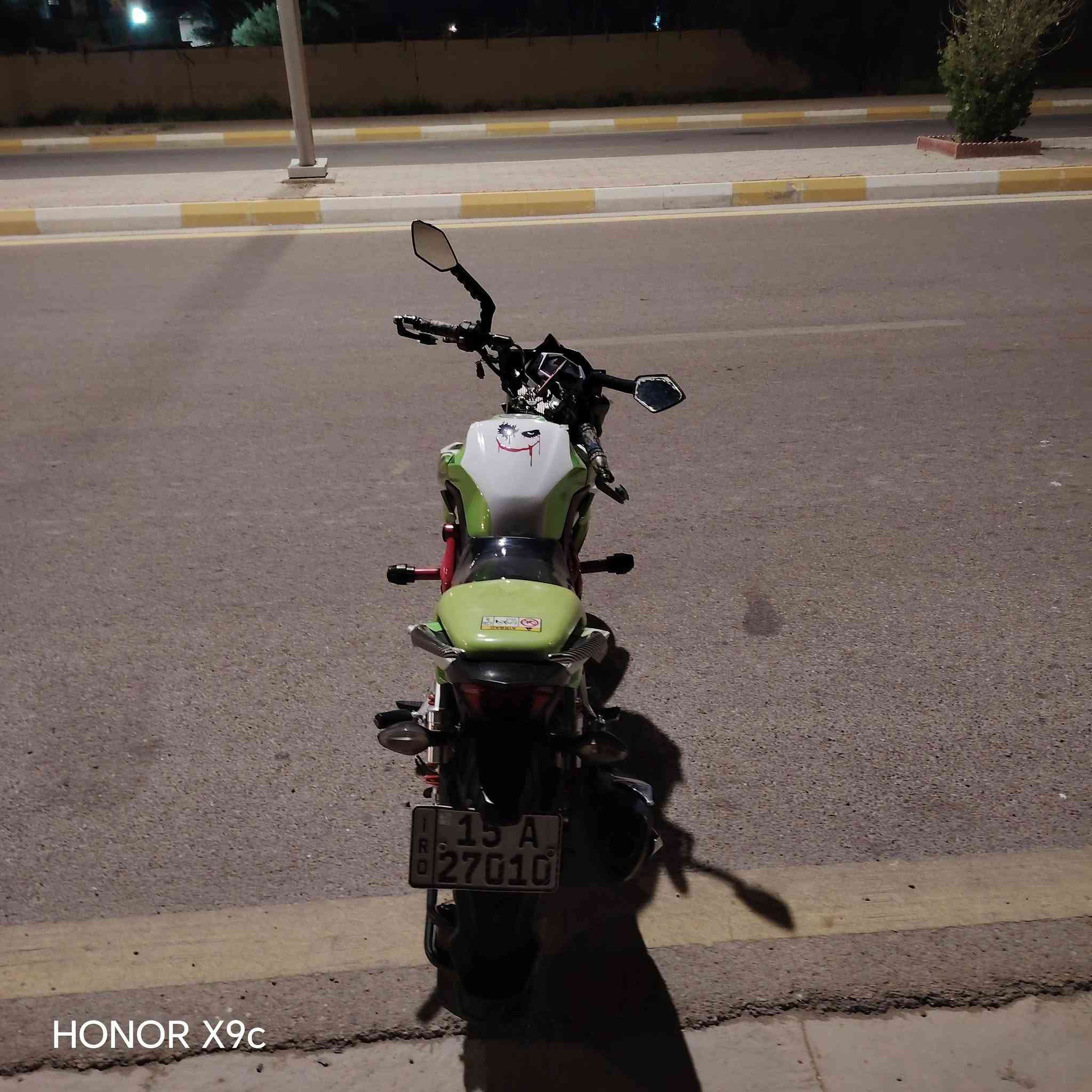 السلام عليكم هاو جي دي اف للبيع سجل لوحات وسنويه لوحات انكليزي  وموديل 20 دراجه نظيفه ب  17 وبي مجال ***********
