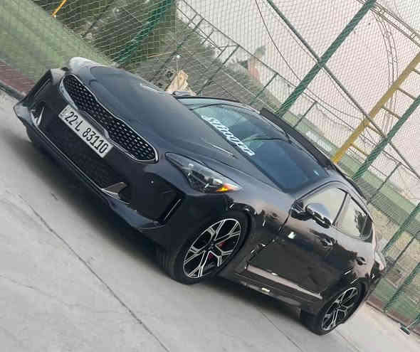 للبيع 
كيا ستنيكر     GT2   V6
وارد امريكي رقم شمالي جديد
لون فيلي 
موديل 2022
مكينتها 3.3 
‏TWIN TURBO 

السياره ماشيه54
المواصفات الباقيه :
1-بانوراما
2-سستم سماعات Harman kardan 
3-بصمه
4-   4.4 
5-شاحن لاسلكي
6-سستم صوت 15 سماعه🎙️
7-تبريد وتدفئة كشنات اماميه
8-كشنات جلد حضن رياضي
9-كشنات كهرباء وميموري
10- 5وضعيات قيادة
11-تدفئة ستيرن
12-حساسات امامي خلفي
13-نقطة عمياء
14-اوتو هولد
15-انارة دشبول 7 الوان
16-توقف ذاتي
17-سايد بريك بصمه
18-رادار امامي وخلفي وجانبي
19-نظام كروز كونترول
20-تحديد مسار على خطوط الشارع
21-لايت زينون ولد نهاري
22-بريك بريمبو 6بستم
23-شاشه حجم كبير
24-ستيرن كهرباء وتحكم كامل
25-تشغيل عن بعد
26-مري شفط 
27-دوخل احمر 
28-ستيراً رياضي D 
29لايتات زنون دبل عدسه 
30-اشاره خلية نحل 
‏31 -LED نهاري 
32- مساج  
33- نظام eco/sport/smart/custum/comfort
34-نظام اوتو ستوب عند الاجتياز او الرجوع الى الخلف 

سيارة بيها  سونار بالمنشور 

مكان سيارة العامريه 
***********0

سعرها (180)بيها مجال 
 . بغداد
