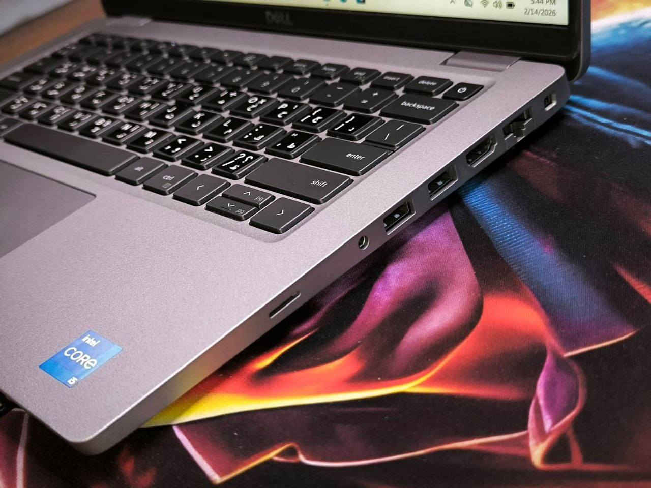 لابتوب Dell Latitude 5430 🔥
أفضل أداء وسلاسة لكل احتياجاتك! 💻✨
المواصفات:
🔹 المعالج: Core i5-12 (الجيل الثاني عشر) — أداء قوي وسريع
🔹 الرام: 16 GB DDR4 — سلاسة خارقة في العمل والتطبيقات
🔹 التخزين: 512 GB SSD — سرعة تشغيل فائقة
🔹 كرت الشاشة: داخلي Intel 8 GB — مناسب للألعاب الخفيفة والمتوسطة والتصميم
🔹 الشاشة: 14″ FHD بدقة عالية جدًا — عرض واضح ومريح 👀
🎮 الألعاب اللي يشغلها 
✅ GTA V 
✅ Valorant 
✅ CS:GO

🎨 برامج التصميم اللي يشغّلها:
🖥️ Adobe Premiere Pro — للمونتاج وتحرير الفيديو
🖌️ AutoCAD (2D/3D خفيف) — تصميم هندسي سهل
🎨 Adobe Photoshop — تصميم  وتعديل الصور بجودة ممتازه

🎁 الهدايا المجانية:
🖱️ ماوس
🖱️ باد ماوس
🎒 حقيبة
🔌 شاحن أصلي

🔒 الضمان والخدمات:
🔍 فحص كامل قبل الإرسال
📦 فحص كامل قبل الدفع والاستلام
🛠️ ضمان 7 أيام استبدال عند وجود خلل مصنعي
🟢 جاهز للاستخدام المباشر

📍 الموقع: بغداد – الأمين الثانية

📱 للتواصل واتساب: ***********

💰 السعر: 525,000 دينار عراقي فقط
التوصيل متوفر إلى جميع المحافظات 🇮🇶✨
