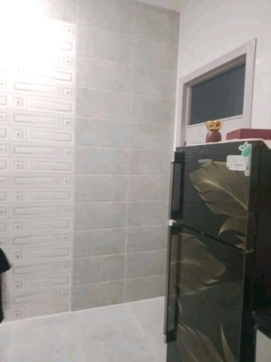 ✨📢 يتوفر بيت للبيع في كربلاء ✨
المساحة: 100متر طابقين
بناء طابوك السقف صب كونكريت 
جنس العقار: طابو صرف 
الموقع: حي القدس قرب طاقه الكهرباء

🌟يحتوي 🌟
- 3غرف نوم
- استقبال 
- صاله 
- مطبخ 
- صحيات 
- عدد3

📞 للاستفسار:  على الرقم التالي رقم *********** امانه الله عندك قل من طرف مندوب عقار ابو جعفر هاي امانه عندك اخي
