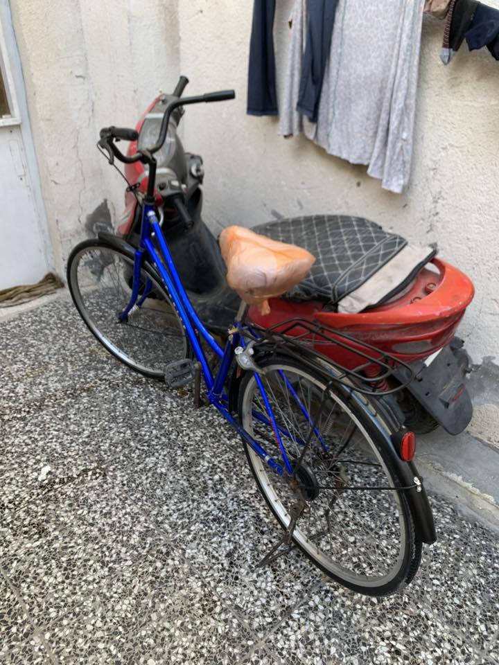 للبيع بايسكل بناتي حجم 26 مال باله نضيف مختم كامل ختم واحد موديل 2016 فقط لشه بيهه شخوط قليله وياله شيمانو بريك جديد السعر 60 وبي مجال مكاني بغداد الكماليه شارع 70 رقمي *********** متواجد فقط واتساب
