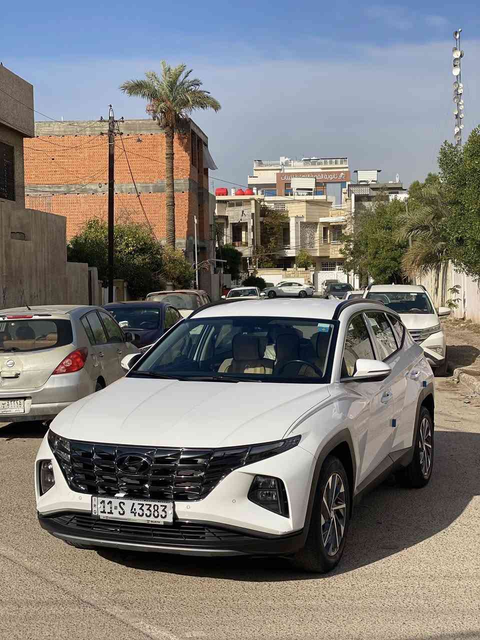 سلام عليكم 
توكسان 2023 خليجي
سياره فول عدا البنيراما
-شاشه دجدل 
-كامره دواره 
-حساسات اماميه وخلفيه
-شحن لاسلكي
-قطعتين تبريد 
وبعد بيها هواي مواصفات معروفه 
سياره مكفوله كفاله عامه 
ماشيه 41 الف كيلو 
رايدها ب218
مكاني صليخ ال600
اي ستفسار ***********
