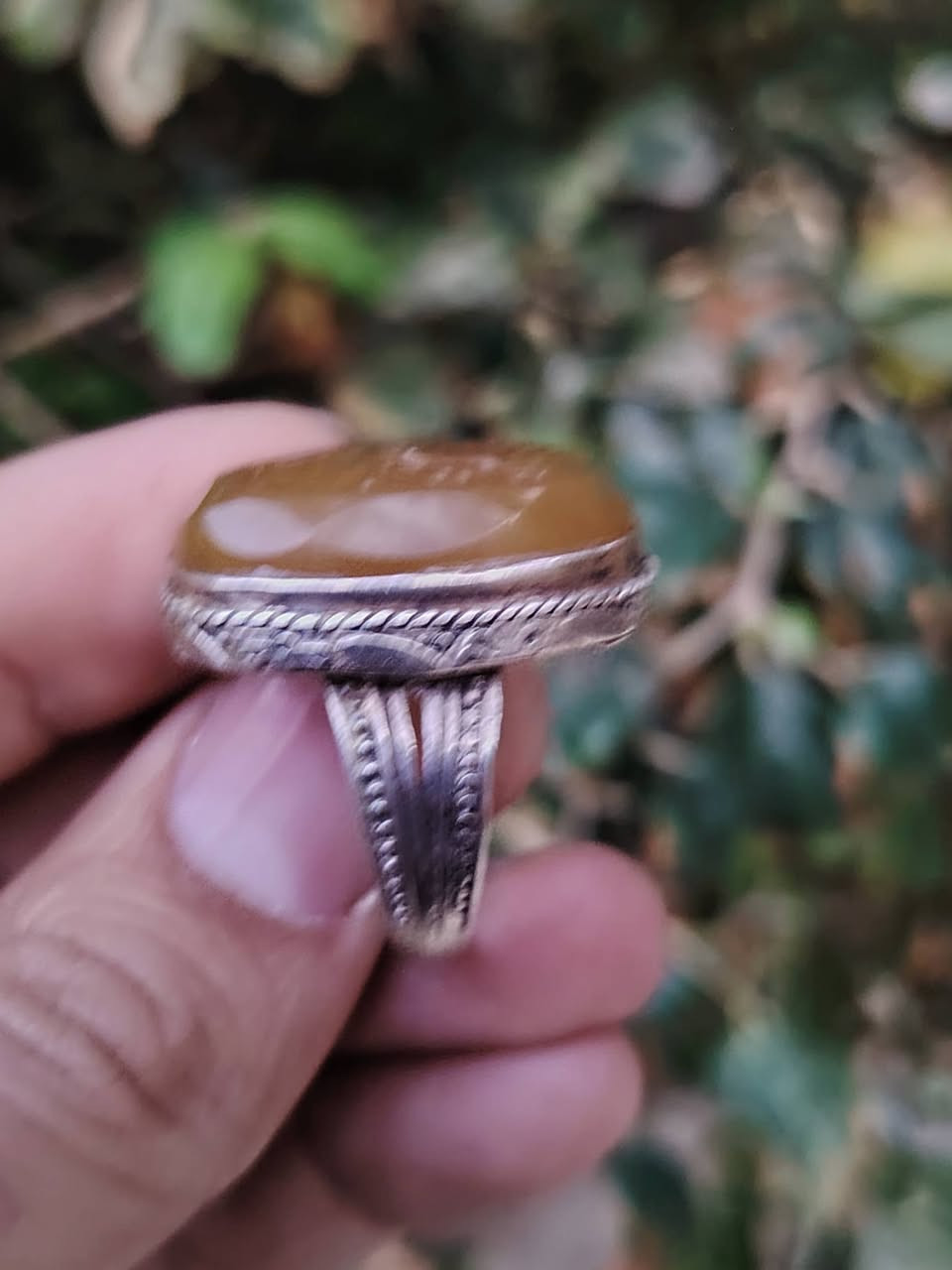 مخطوط (أن الله بالغ أمره)


**إذا كنت صاحب هذا الإعلان وتريد حذفه لأي سبب، رجاءا أرسل رسالة إلى الدعم الفني**