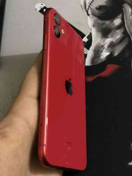 iphone 11 ذاكره 128 بطاريه 83 جهاز نضيف بدون مشاكل مبدل فقط شاشه نوعيه اصليه 3 خيارت سعر 250 مكان بغداد اعضميه ***********
