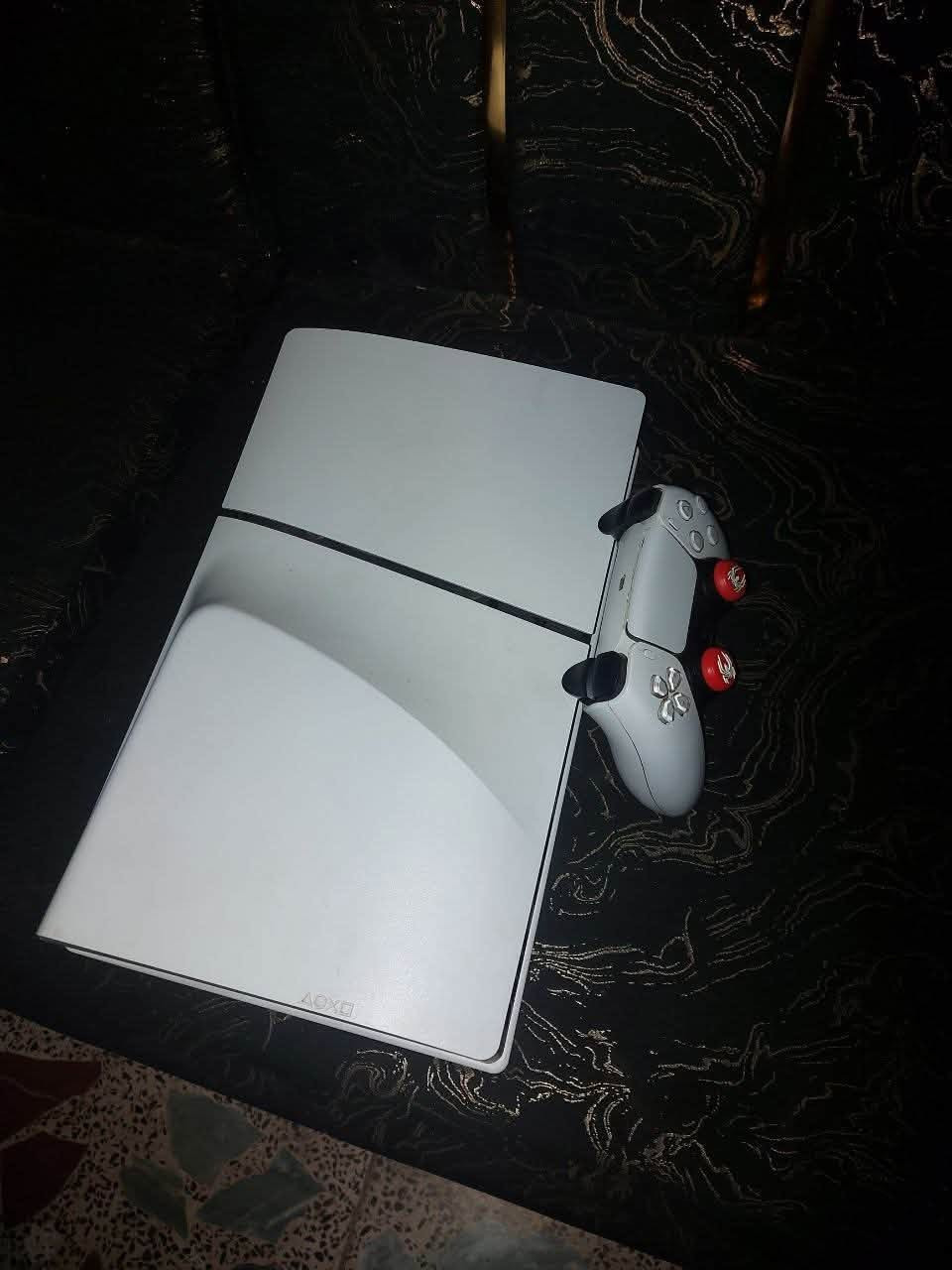 السلام عليكم Ps5 سليم كامل ملحقات 
سعره 750 وبيه مجال


**إذا كنت صاحب هذا الإعلان وتريد حذفه لأي سبب، رجاءا أرسل رسالة إلى الدعم الفني**