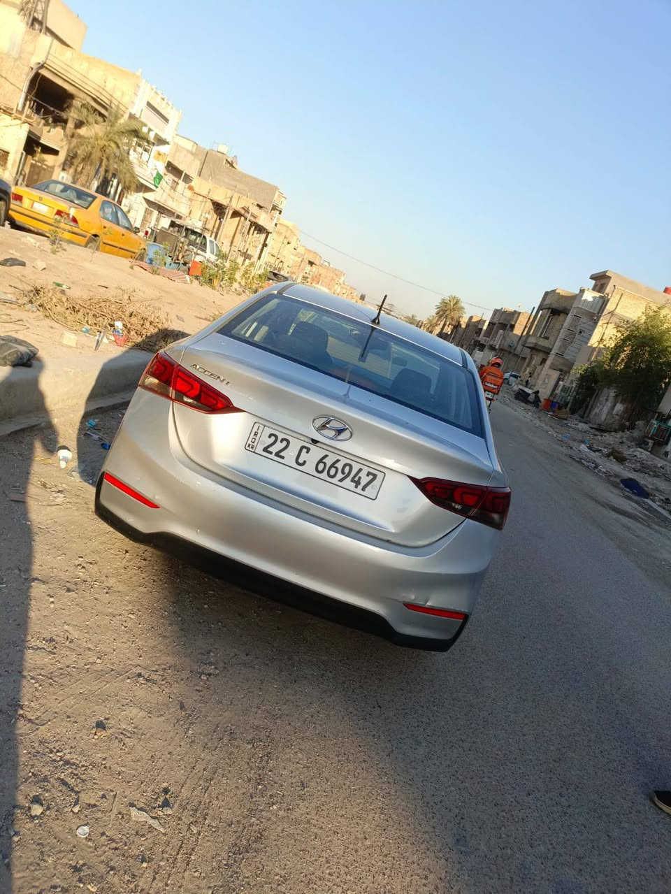 سلام عليك
سياره اكسنت موديل 2019
وارد امريكي
تحكم ستيرن مانع تزلق مثبت سرعه شاشه بلاديه كامره 
سياره حلاوه وخير من الله كير مكينه تبرين مكفوله 
سعر 113 وبيه مجال بصيط 
رقم تلفون ***********
