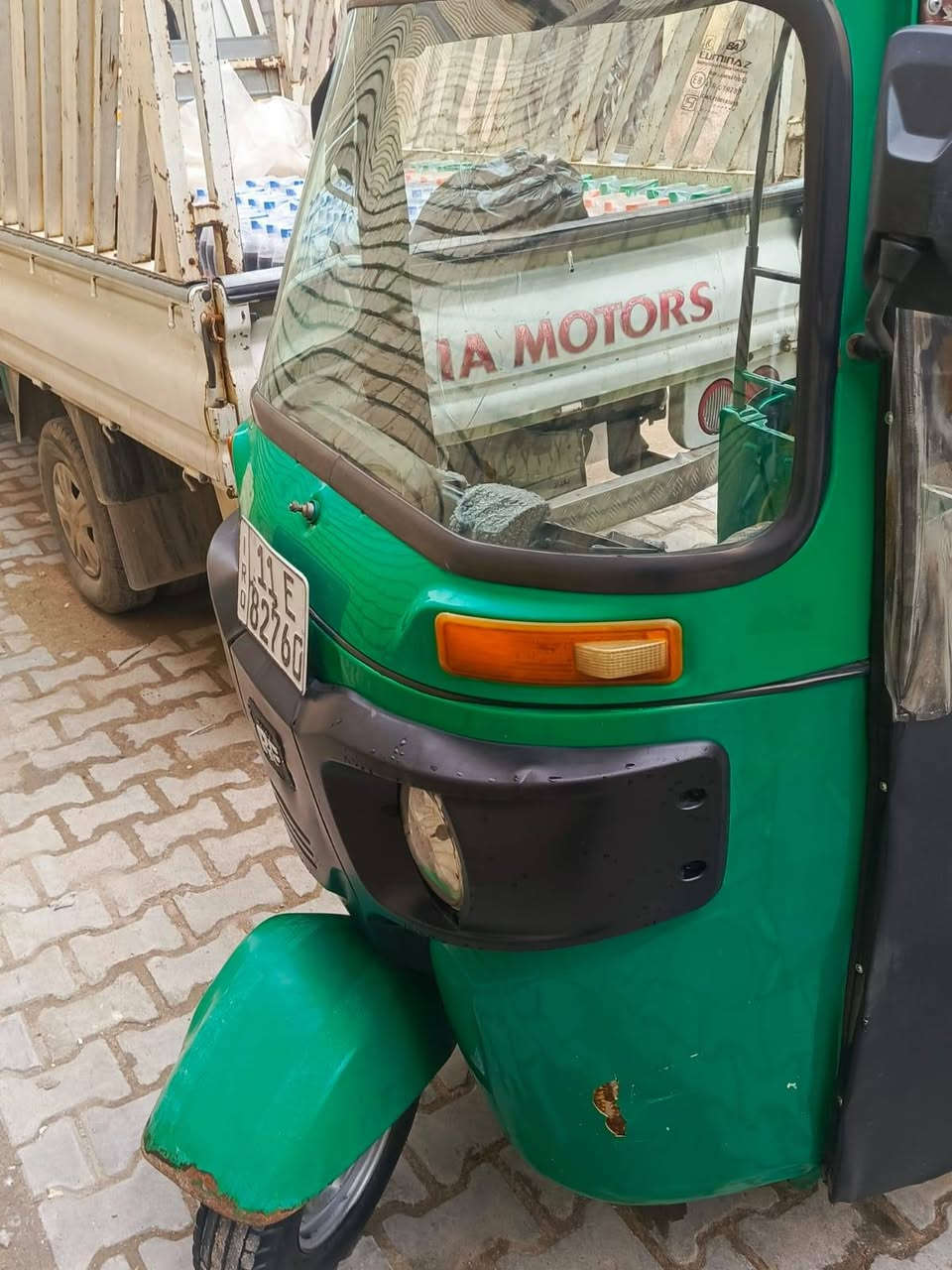 سلام وعليكم تكتك مديل 21 شهر 12 مرقم بغداد بسمي تكتك بيهة ضربه بلغد وبصفحة جاهزه من كل انواحي كبل لشارع تحويل ثاني يوم مكاني بغداد شعله ***********
