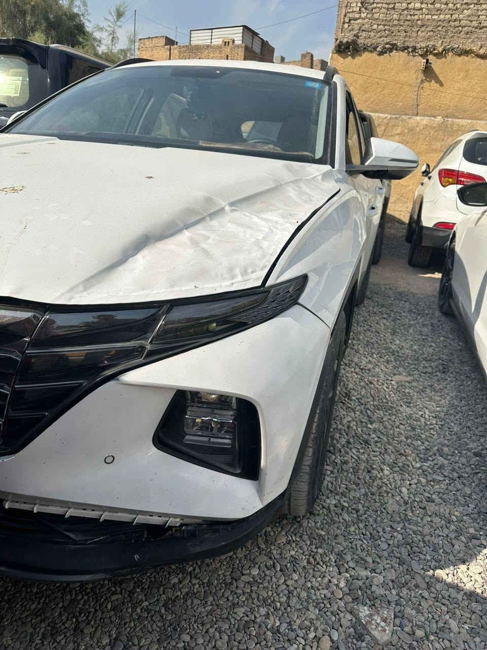 السلام عليكم توسان ٢٠٢٢ خليجي ضرر جاملغ +بنيد نص من باب السيق القطع تبديل وصبغ *********** سعر ١٧٠ بيهه مجال
