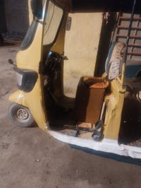 ٢٠كامله تخبل سعر ٢٥٠٠ وبيه مجال مدينه الصدر تفاصيل 07736136949