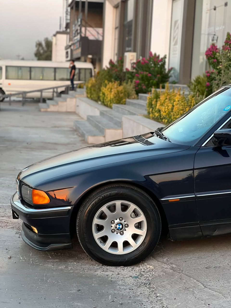 للبيع
اقرا التفاصيل  
BMW -E38
V8-730i اصل 

1995 باقيه على البلاد بدون تحديث 

السياره شرط بدون اي ضربه وبدون خياس 

صبغ عام جمالية صبغ درجة اولى ميتاليك 
صفحات السياره موس ونضرتها شرط احلا من الصور 

فول مواصفات 

1-سلايت جام 3 طكات شغال
2-حساس جام تخلي ايدك ميصعد الاربع جامات اوتو 
3- مرايات شفط شغالات بلاد
4- عاكس لايت مرايات +تحكم كهرباء
5- صندوك شفط شغال 
6- لايتات ايروداينمك يصعد وينزل بفتح السويج + الناصي زينون بلادي 
7- حساسات امامي +خلفي 
8- ابواب جلد كارتير
9- دبل ايرباك 
10- دبل جكمجه 
11- كمبيوتر شغال 
12-كشنات جلد بلادي مو تغليف 
13- دبل كشن تحكم كهرباء شغال+ تكوات كهرباء +السايق خزن
+ هيترات شغاله 
14- صاج ملكي 
15- داخل جلد لونين 
16- سقف اسود 
17- اناره ليزرات شغاله بالسقف تشتغل بالليل 
18- اناره باليدات شغاله 
19- تبريد دبل مناخ منفصل + قطعتين امامي خلفي 
20- مثبت سرعه شغال 
21- نظام ABS
22- تلفون بدالة تشتغل 
23- سيدي چنجر

مسجلها البلادي موجود شاشه 

اسعافات مالتها موجودة

لايتات اصليه وجديده 
بك لايت جديد اصلي 

محرك + كير شرط 

تبريد شرط ثلج

السياره شرط بدون اي جطل  

عليها مروحه كهرباء
يعني حماوه ثابته جوه النص 

صدر امامي 100/100
صدر خلفي 100/100

تايرات جديده

خمسه ويل

تراي السياره شرط انطيك زيرو

نظافة الخارج 100/100 بدون طخات

نظافة الداخل 100/100 لا شك ولا مغلف اي شي

السياره بأسمي

رقم (بغداد) الدولي 
هزه +فحص جديد

شرط التحويل

تتحول بجميع المحافظات 

المكان (موصل) 

السعر (88) وبيها مجال خابر وتدلل 

***********  اسيا
*********** كورك

الاسيا بيه واتساب

