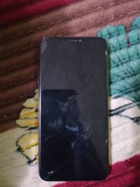 ٦٤ • شاشة وبطارية مبدلة • كامرات خلفية رجفة