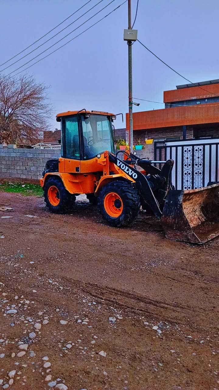 سلاو هاوریان ئو شۆفل ڤالڤۆیە بۆ فرۆشتن ئیڵ35 مۆدیل 2000 مەلفیس ژم***********
