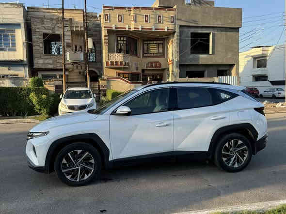 السلام عليكم …
للبيع توسان 2024 وارد خليجي ، ،اللون ابيض، رقم بغداد محرك 2000،  جديده خلاص،فول مواصفات عدى البانوراما 

1- كراسي كهربائي 

2- حساسات امامية خلفية

3 - بصمة 

4 - ويل كروم 

5 - اشاير بالمري

6 - دخول ذكي

7 - هاند بريك بصمة

8 - ثلاث انظمة قيادة ايكو سبورت نورمال 

9 - شاشة ايباد 

10 - شاحن واير ليس مع منافذ USP إماميه و خلفية

11 - قطعتين تبريد 

12 - تحكمات ستيرن جهتين 

13 - كأمرة دواره

14 - بردات خلفية

15 - الجام اوتو 

16 - مثبت سرعة

17- مري شفط 

18 - لايتات دوارة امامية فول LED

19 - زنون لد امامي خلفي

——————————————-

سياره بيها جاملغ وباب صبغ وباب تبديل اصلي بدون صبغ 

السعر :  188$ ومجال بسيط 

للاستفسار الاتصال 

***********

العنوان : بغداد سيدية
