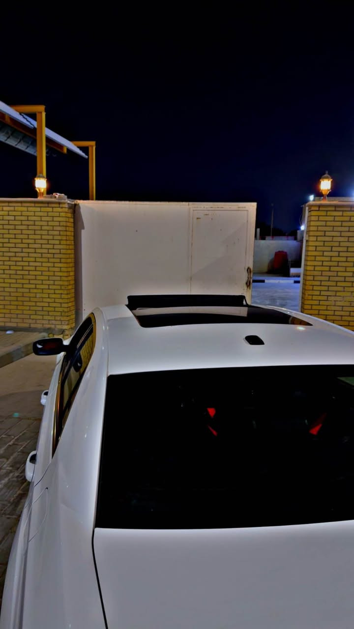 سلام عليكم من رخصت الادمن المحترم كرايسلر اوبامه  لمتد  موديل 2017 اربيل تحويل ثاني يوم 

وارد امريكي بيهه بارد قليل بالمدكر الامامي والباقي كفاله 

مكينه كير كفاله

المسافةالمقطوعه55  m

حجم المحرك 3600

مواصفات لمتد :

* كامره خلفيه

* مصابيح امامية زنون مع بلوجكتر LED .

* ويل قياس 20 انج .

* استيرن كهربائي

* شاشه كبيرة مع نظام ملاحة نفكيشن GPS .

* مقاعد أمامية كهربائية عدد 2 . .

* مقاعد أمامية تبريد وتدفئة .

* مقاعد خلفية تدفئة .

* تشغيل عن بعد . .

* تدفئة ستيرن .

* محدد سرعة . .

* كاميرا خلفية دوارة.

* دخول ذكي (بصمة) .

مكان السيارة البصره  دور الشرطه 

للاستفسار عن السعر واي تفاصيل اخرئ الاتصال متوفر
 ***********  لحد يراسلني بالفيس رجاء البصرة, العراق
