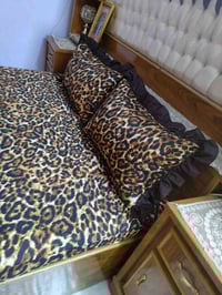 همايون اماراتي • درجة أولى ثقيل • فراش نفرين