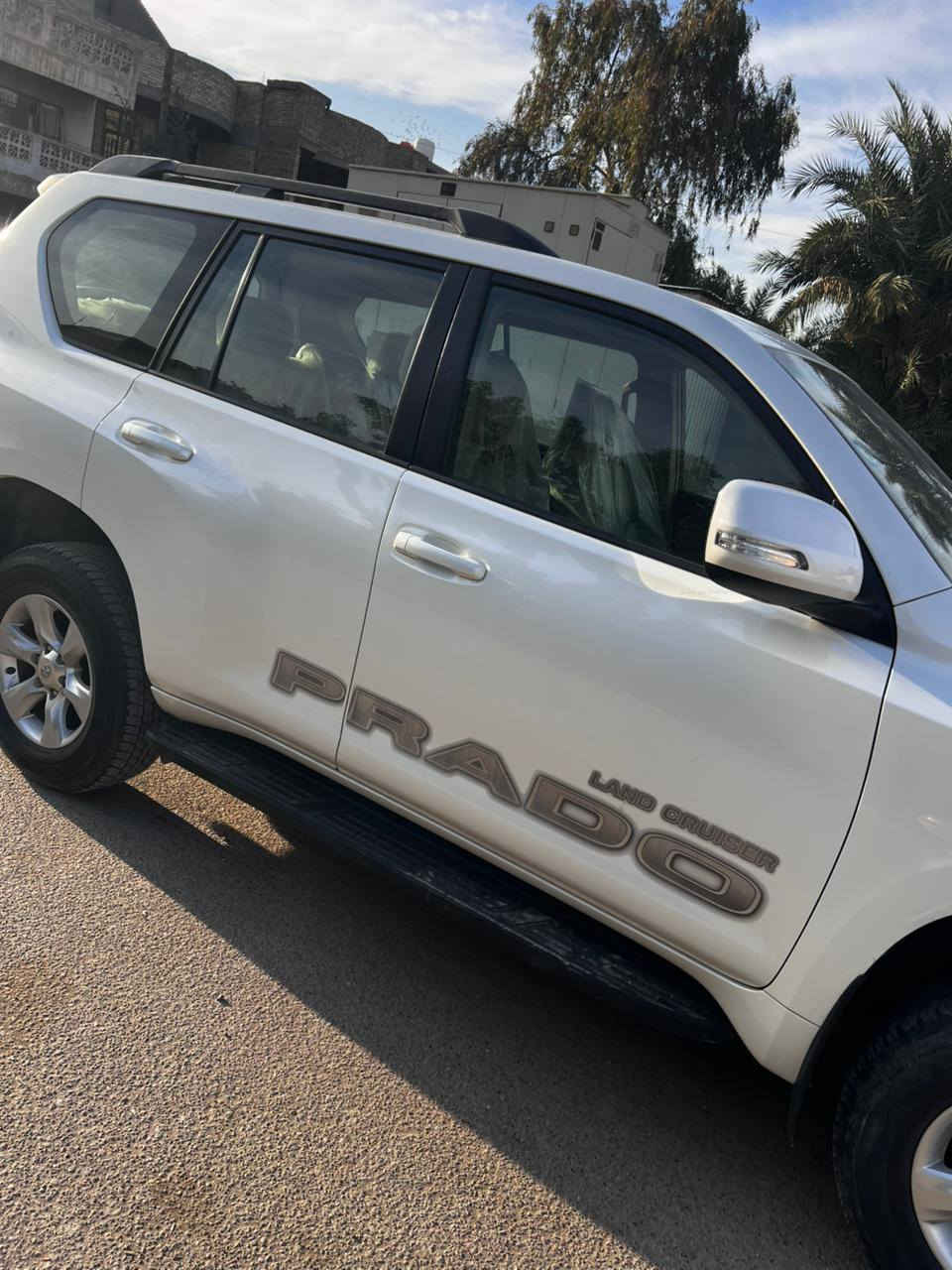 السلام عليكم ورحمة الله
للبيع برادو موديل ٢٠١٢ كويتي مكفوله ماشيه ٩٥ ألف على الفحص ككير ومحرك مكفولات تخم تاير جديد باتري جديد ادامه كامله فول مواصفات السيارة جديدة بمعنى الكلمه وبالعافيه على الياخذها للاستفسار الاتصال على ***********
السعر ٢٩٠ بيهه مجال بسيط والسياره أحلى من ألصور مكاني بغداد
