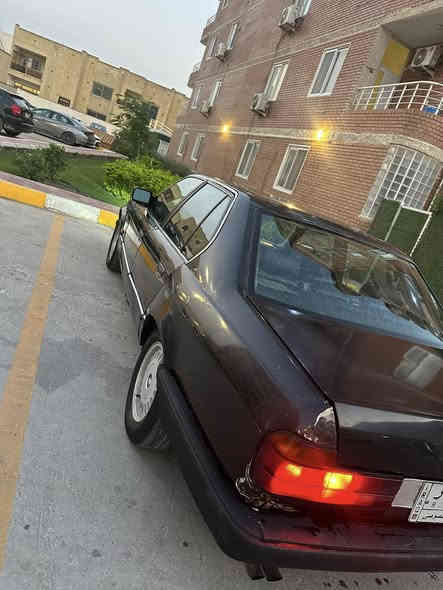 سلام عليكم BMW  موديل 1991 رقم انبار مال تعمير السعر 35 مكاني بغداد حي العدل ***********
