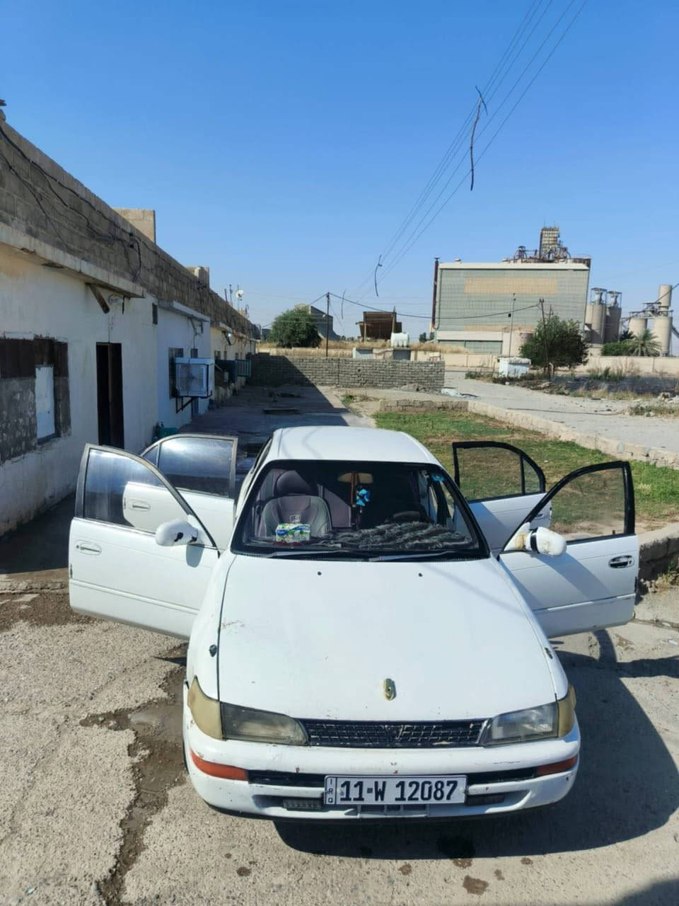 كورله
موديل 1992

مكينه وكير شرط

تبريد شغال

كابون بانزين بيها ماستر

الشرعي بيبعك شرعي بلموصل

بدون ضرر

السعر ٥٠ بيها مجال 

***********

مكلف بلنشر هاذا رقم صاحبها
