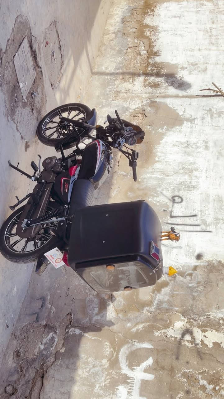 السلام عليكم البيع شانك بعدهي جديده صار شهر منً نزلته الله شاهد موديل 2023 رقم سنوية تحويل ثاني يوم  سعر خاص ورقم***********
