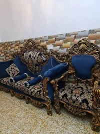 ميز طعام • طقم ١٠ مقاعد • نضيف