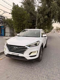 توسان 2020 خليجي شركة الكاصد  مكفولة كفالة عامة   ماشية 66 الف كيلو مت...