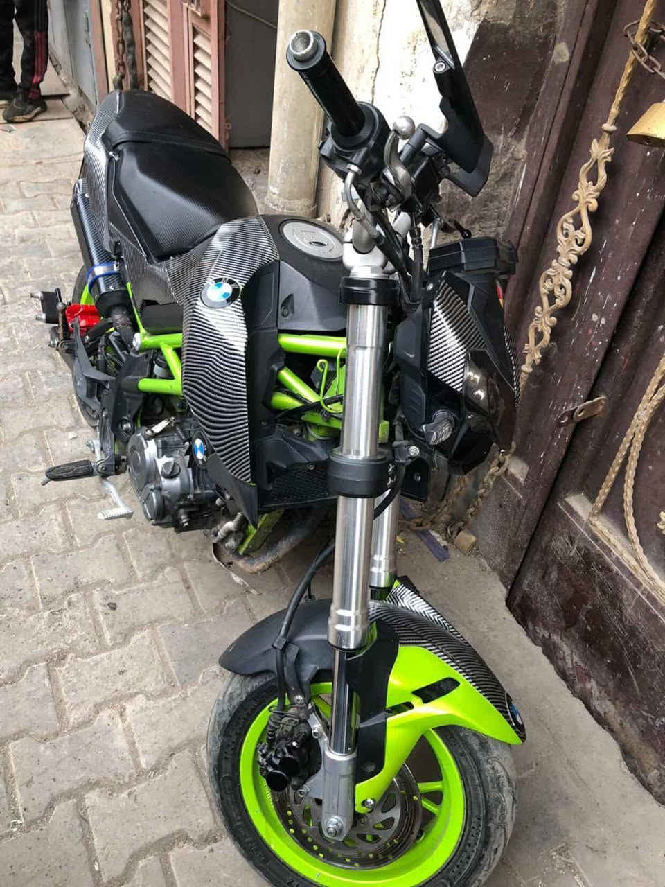 دراجه بنلي بطح خمسه كير كيره بطح الدراجه أيطالي 135 TNT دراجه مكفوله من كلشي الممشه 40 الف تغليف كاربون فايبر اصلي بيه دراجه جيب وياك فيتر وتجي صالنصه رياضي والبلادي هم موجوده دراجه مرقمه تحويل نفس اليوم ٪ سعر دراجه ٣ مليون وبيه مجال الشراي.. رقم راعي دراجه ***********
