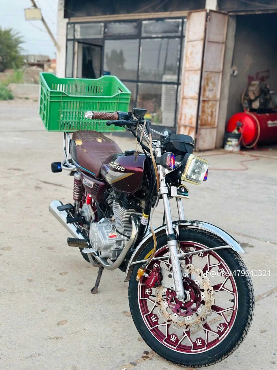 سلام عليكم 
للبيع دراجه نامه برو هونزده موديل 25 دراجه خير من الله مكفوله  شلعه ومعدل محرك برغي مامفتوح بي اوراق كامله كهربائياتً كلها شغاله مابيها اي نقص ..السعر 850 وبيها مجال قليل .. مكاني .ديالى ناحيه ابو صيده قريه العواشق 
***********
