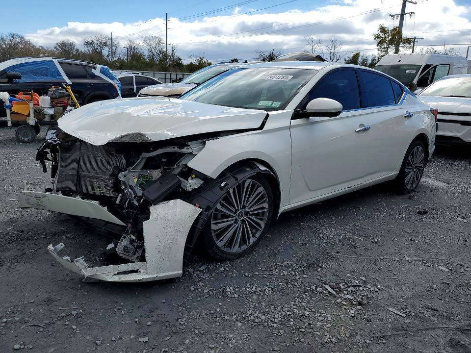 السلام عليكم
نيسان التيما موديل 25 فول للأخير مواصفات sl استقطاع جديد مدة الوصول إلى العقبه شهرين الى٣ اشهر السعر واصل الحره على وضعها بدون كمرك١٠٠ورقه قفل 
تراهم حره وترهم شهداء
اتصال: ***********
